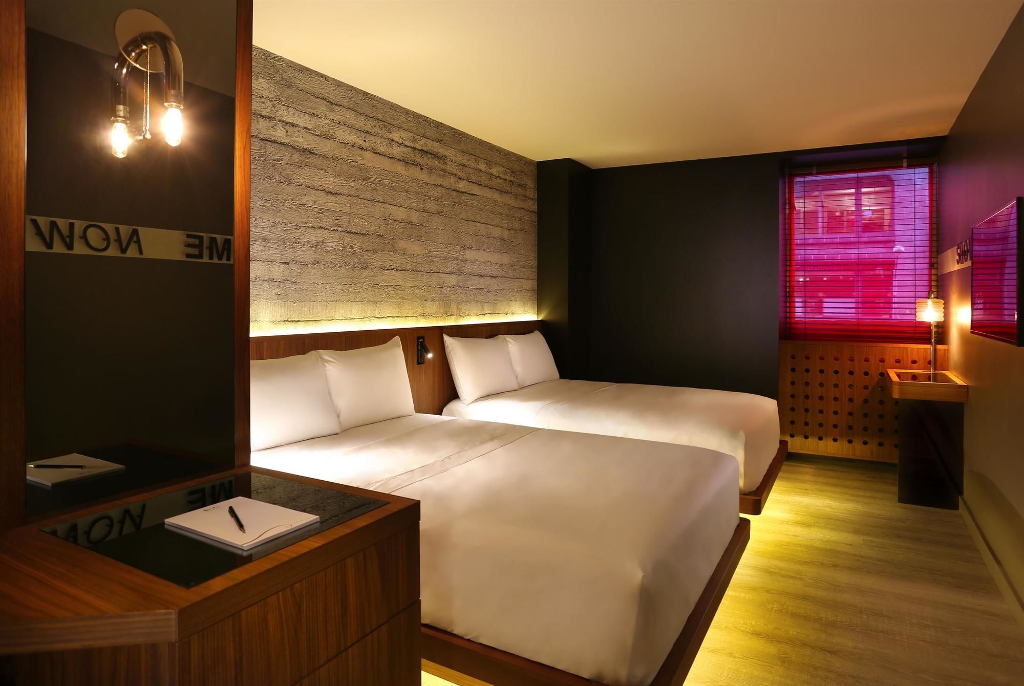 Hotel Henri New York Buitenkant foto