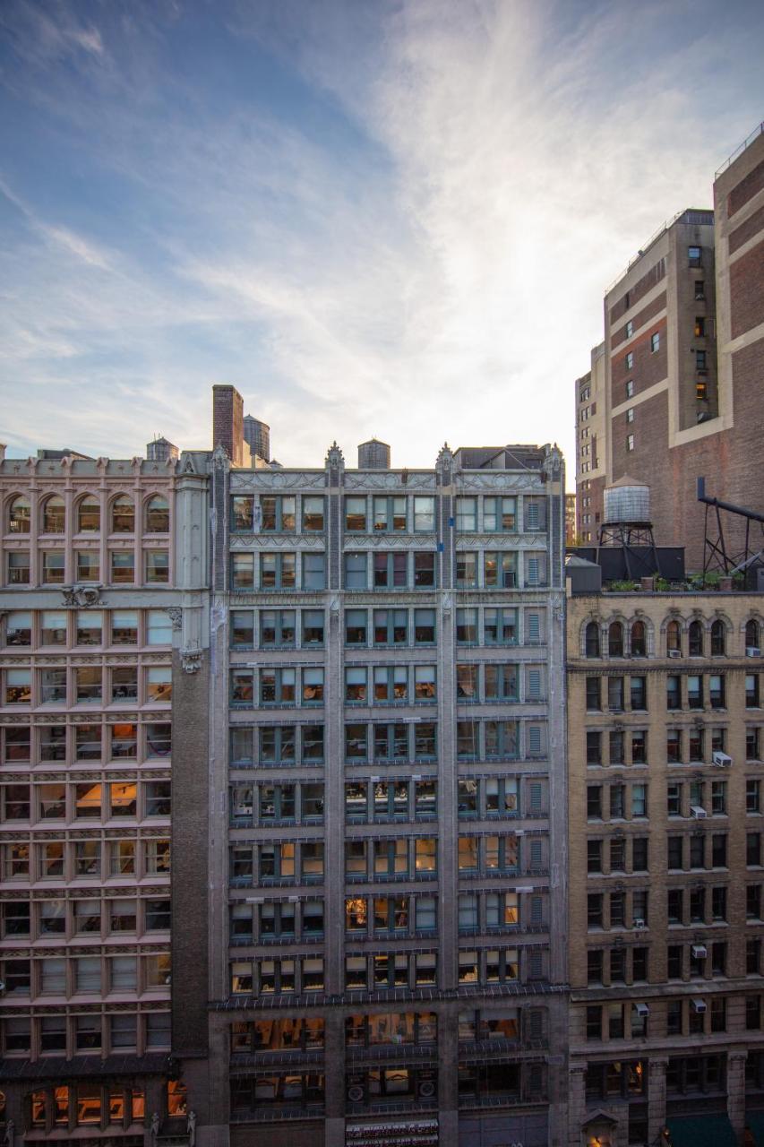 Hotel Henri New York Buitenkant foto
